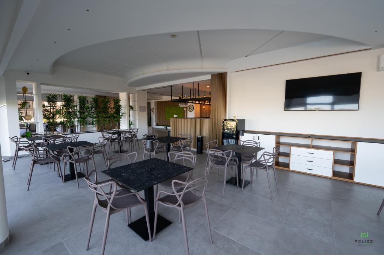 New River Hotel Borgetto Exterior foto